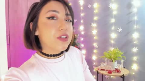 Snapshot of luci_fer15 chatting on December 2024 01:26:02 AM Luci y Fer online show from December 2024 01:26:02 AM