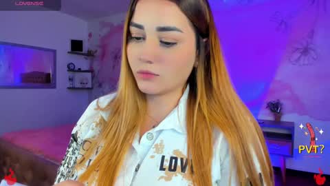 lucia star  online show from March 2025 02:57:02 AM