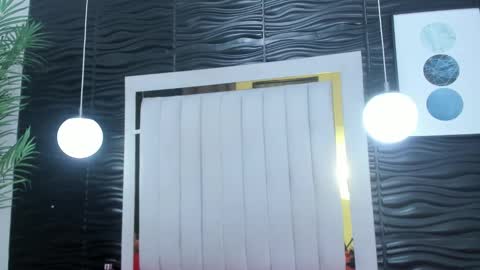 Lucia Vonne online show from February 2025 06:30:02 PM