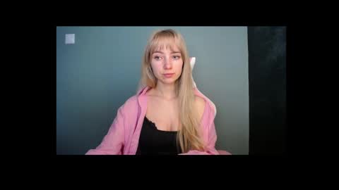 Lucy online show from April 2026 06:44:01 AM