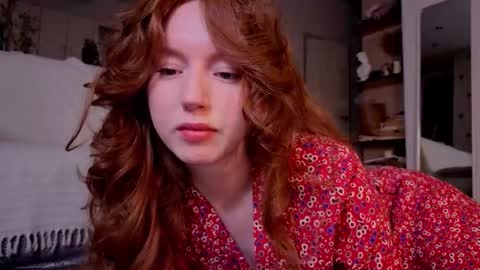 Lucia online show from September 2025 04:56:01 PM