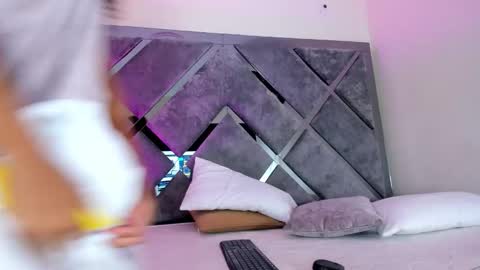 Lucia Gray online show from October 2025 12:13:02 PM