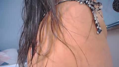 Luciana  online show from November 2025 02:07:02 PM