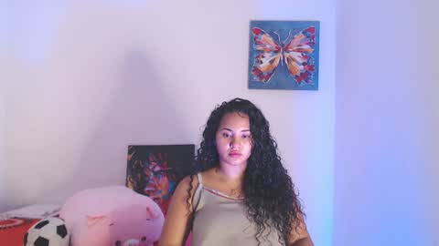 luciana online show from October 2025 04:24:02 AM