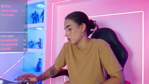 Snapshot of lucianacarter chatting on December 2024 02:36:02 AM online show from December 2024 02:36:02 AM