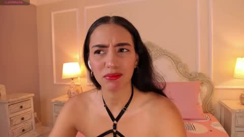 Snapshot of lucianacarter chatting on October 2025 04:12:02 AM online show from October 2025 04:12:02 AM