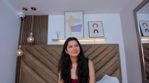 Luci  online show from February 2025 05:59:01 PM