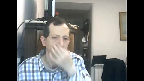 Luciano online show from November 2025 02:45:01 AM