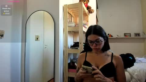 luciaxluna online show from May 2026 06:58:01 PM