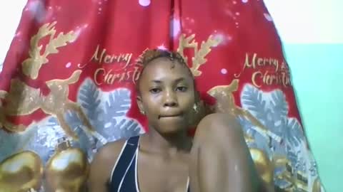 Snapshot of lucie196645 chatting on May 2026 06:37:01 PM lucie196645 online show from May 2026 06:37:01 PM