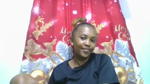 Snapshot of lucie196645 chatting on May 2026 07:33:01 PM lucie196645 online show from May 2026 07:33:01 PM