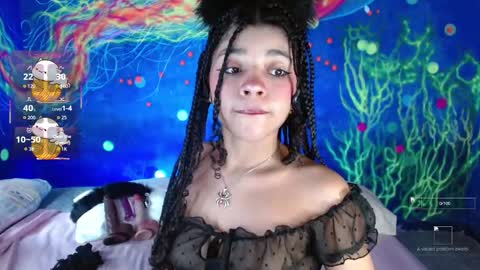 Lucie - online show from November 2025 06:30:02 PM