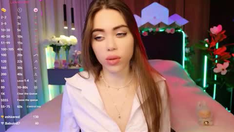 MimiFors online show from November 2025 04:30:01 PM