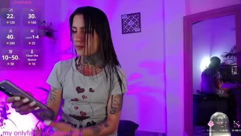 Snapshot of luciiana_lol chatting on January 2025 09:21:02 AM luciiana online show from January 2025 09:21:02 AM