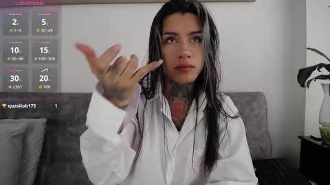 Snapshot of luciiana_lol chatting on February 2026 02:58:02 PM luciiana online show from February 2026 02:58:02 PM