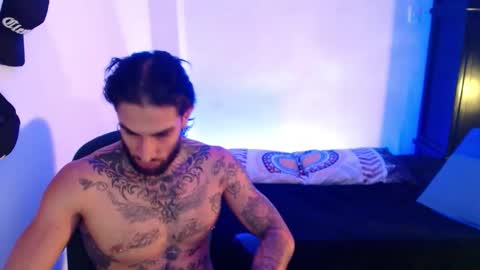 Snapshot of luciifer_hills chatting on December 2025 03:32:02 PM luciifer_hills online show from December 2025 03:32:02 PM