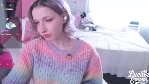 Snapshot of lucille_evans chatting on February 2026 10:09:01 AM Lucy UwU online show from February 2026 10:09:01 AM