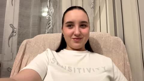 Snapshot of lucindapano chatting on December 2025 09:53:01 PM Sofia online show from December 2025 09:53:01 PM