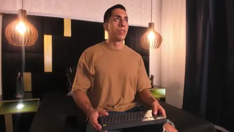 Lucio online show from May 2026 11:37:02 AM