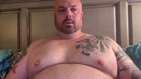 Snapshot of luckeelogan chatting on May 2026 08:45:01 AM luckeelogan online show from May 2026 08:45:01 AM