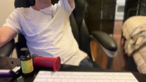 lucky_bme online show from May 2026 12:27:02 AM