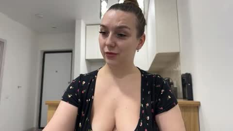 lucky_foryou_baby online show from February 2026 02:32:01 PM