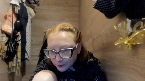 lucky_licky20 online show from January 2025 04:14:02 AM