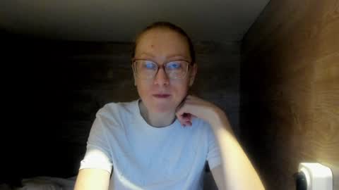 lucky_licky20 online show from January 2025 04:03:01 AM