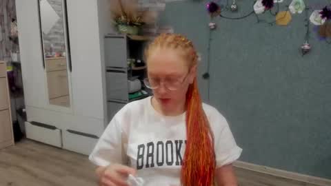 Snapshot of lucky_licky20 chatting on December 2025 02:07:02 AM lucky_licky20 online show from December 2025 02:07:02 AM