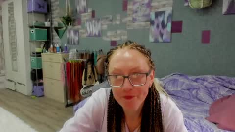 Snapshot of lucky_licky20 chatting on May 2026 01:56:01 AM lucky_licky20 online show from May 2026 01:56:01 AM