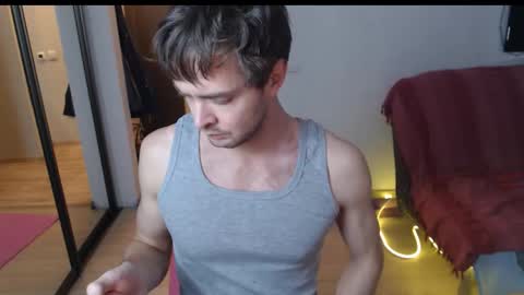 Snapshot of lucky_swimmer chatting on December 2025 04:40:02 AM Iron Jhon online show from December 2025 04:40:02 AM