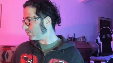 Snapshot of luckydrakex chatting on February 2025 05:59:01 PM Lucky online show from February 2025 05:59:01 PM