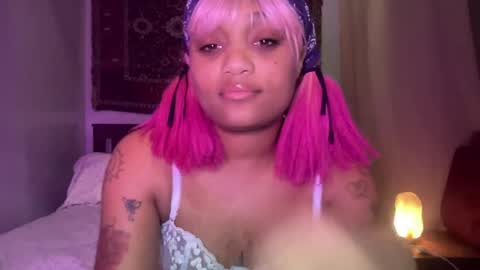 luckylaci777 online show from November 2025 05:40:01 AM