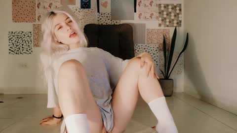 luckysapphire777 online show from March 2026 10:21:01 AM