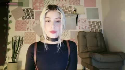 luckysapphire777 online show from May 2026 01:16:02 PM