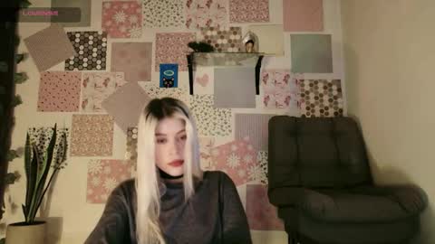 luckysapphire777 online show from May 2026 11:38:01 AM