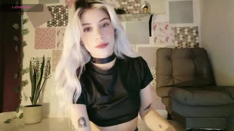 luckysapphire777 online show from May 2026 01:16:02 PM