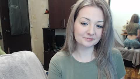 Snapshot of luckyshotgirl chatting on March 2025 08:10:02 PM LuckyShot online show from March 2025 08:10:02 PM