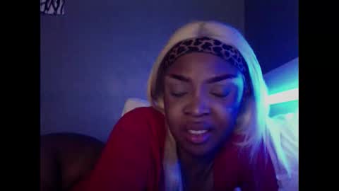 Snapshot of luckytonightx chatting on February 2026 11:37:02 AM luckytonightx online show from February 2026 11:37:02 AM