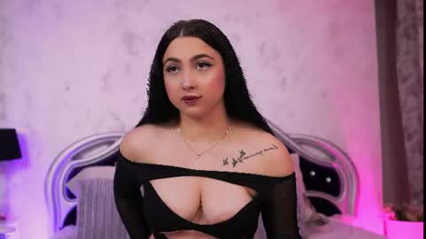 Mia online show from July 2026 05:41:01 PM