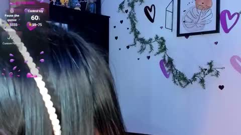 Snapshot of lucy_ev chatting on March 2025 08:44:01 AM Lucy online show from March 2025 08:44:01 AM