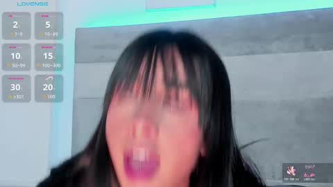 Snapshot of lucy_ev chatting on October 2025 10:23:02 PM Lucy online show from October 2025 10:23:02 PM