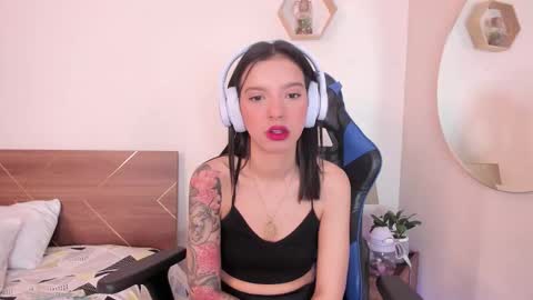 Your Lucy online show from October 2025 05:04:02 AM