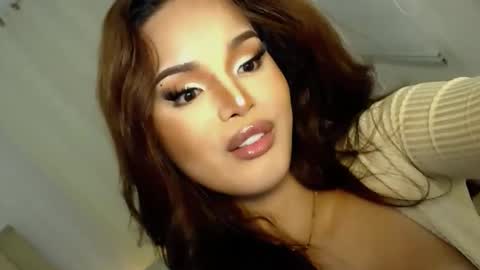    MONA    online show from December 2024 02:39:01 AM