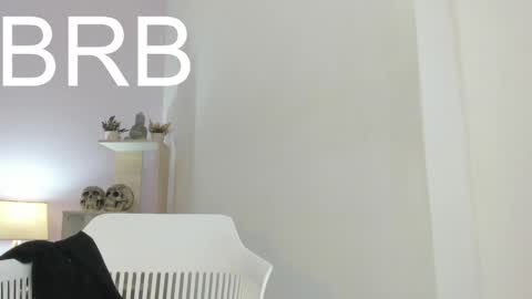 Lucia online show from January 2025 01:00:01 AM