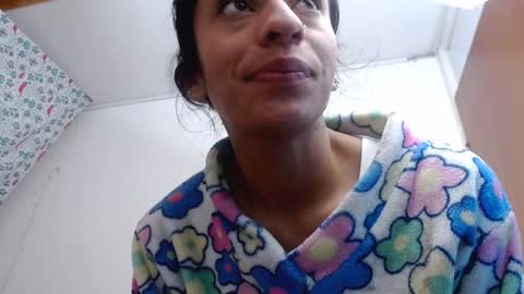 Luciana online show from January 2025 11:00:01 PM