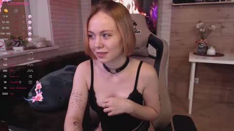 Lucy online show from September 2025 10:32:01 PM