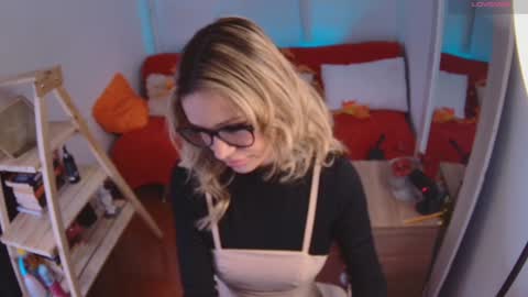 lucy online show from January 2025 01:15:02 AM