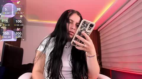 Sofia  online show from December 2024 04:22:01 AM