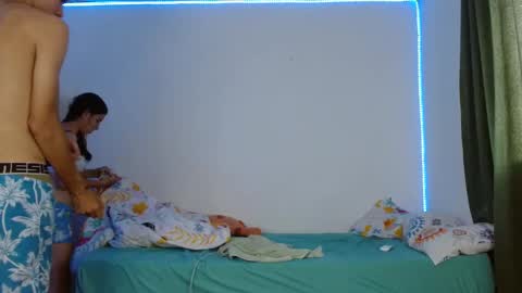 lucy_y_jacob online show from September 2025 04:52:01 PM